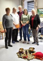 Sowohl die Mitarbeitenden als auch die Bewohnerinnen und Bewohner freuen sich über das Geschenk.