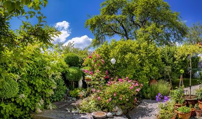 Die teilnehmenden Gärten zeigen, wie unterschiedlich Gartenkultur im Teufelsmoor und der Umgebung verstanden werden kann.