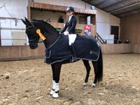 Mara Purol mit Funky