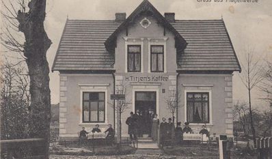 Alte Geschäfte, wie H. Titjens Kaffee, stehen heutzutage nur noch selten.