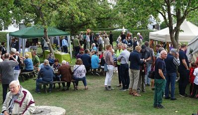 Am 18. September bietet die Biologische Station die Möglichkeit, sich beim Herbstfest über ihre Arbeit zu informieren. Foto: eb