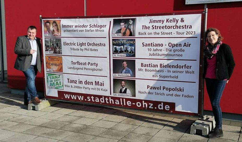 Matthias Renken und Christine Cassel-Schneider kehren mit dem neuen Programm langsam in die Normalität zurück.