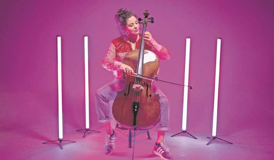 Seit ihrem sechsten Lebensjahr spielt Fidi Steinbeck das Cello und gehört mittlerweile zu den Profis.