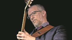 Die beiden Musiker unterhalten ihr Publikum mit großartiger Musik und lustigen Moderationen.