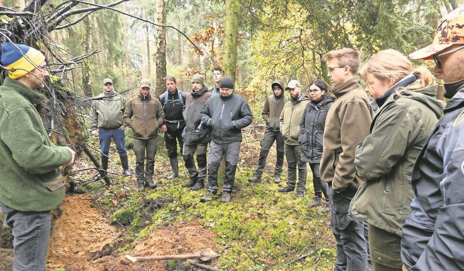 Auf Veranstaltungen bekommen interessierte Bürger einen Einblick in die Aufgaben der Jägerschaft.