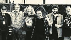 RockAvenue singen Stücke von AC/DC, Guns N‘Roses und den Toten Hosen.