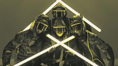 Die Brodas Bros tauchen das Publikum mit ihren LED-Kostümen in eine Welt voller Farben.