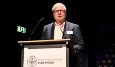 Hielt die Festansprache: Dr. Sebastian Leitzbach, Schulleiter des Kivinan.
