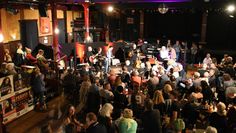 Zwangloses Zusammenspiel von Musikern unterschiedlicher Genres -  Music Hall Session.