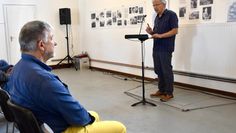 Reinhard Lindenberg (WFB, vorne) in den Farben der Ukraine, die Wolfgang Müller in seiner Rede nicht erwähnte.