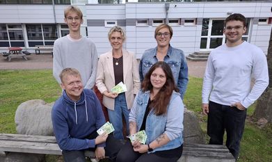 Die Schulen können mit dem gespendeten Geld verschiedene Geräte für die Pausen kaufen.