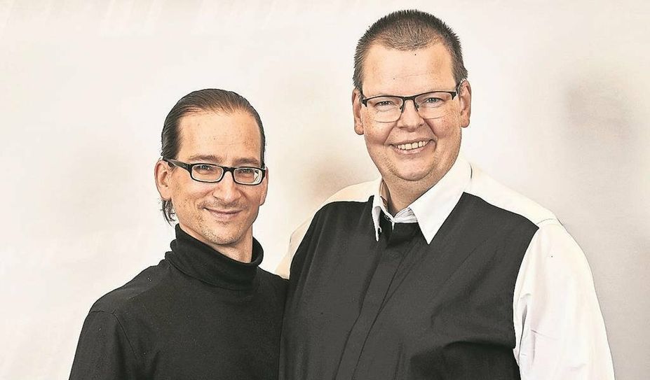 Stefan Segelken und Rainer Voß haben das erste Tanzfestival in Lilienthal organisiert. Foto: Oliver Berkhausen