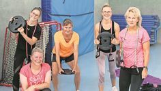 Bremervörde (red). der Sportverein Glinde-Kornbeck hat Ende September einen Schnuppertag für Frauen durchgeführt. Angeboten wurden Aerobic, Yoga und Tabata. Interessierte, die an dem Schnuppertag nicht teilnehmen konnten, haben die Möglichkeit, Aerobic immer am Dienstag von 19 bis 20 Uhr, Yoga immer am Montag von 19 bis 20 Uhr und Tabata immer am Donnerstag von 19.30 bis 20.30 Uhr kennenzulernen. Alle Kurse finden in der Sporthalle der Lebenshilfe Bremervörde, Industriestraße 2, statt. Weitere Informationen gibt es unter sv-glinde-kornbeck@gmx.net und unter svglinde-kornbeck.de.