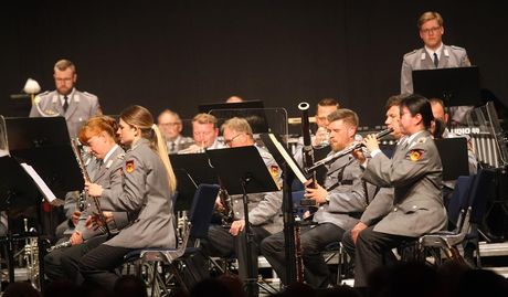 Die gut 50 Musikerinnen und Musiker des Heeresmusikkkorps Hannover sind mit ihrer großen Kunst immer wieder herzlich willkommen in Osterholz-Scharmbeck.