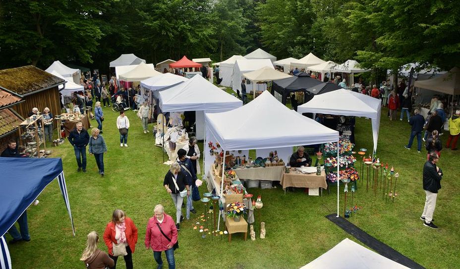 Auf dem Gelände des Heimatvereins Hesedorf am Logehuus wird es bereits zum zehnten Mal sehr kreativ.