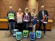 Von links: Jan van den Hoogen (Lions Club), Christina Weiland (Gleichstellungsbeauftragte, Gemeinde Lilienthal), Anke Haar (Spielwaren Haar), Jutta Struss (Sparkasse Rotenburg-Osterholz), Maik Bindan (Abteilungsleiter Ordnung und Bürgerservice, Gemeinde Lilienthal).