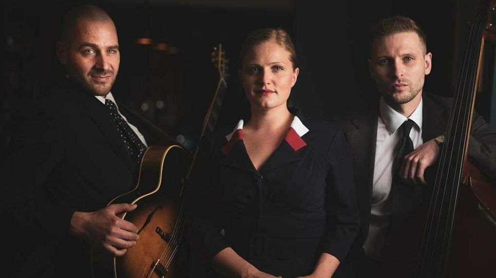 Das Trio Lübbe Willms Rodt spielt zum Auftakt der diesjährigen Klubkonzerte am 18. März im Murkens Hof. Foto: eb