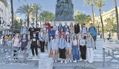 Beim Spanienaustausch hatten alle Schüler:innen viel Spaß.