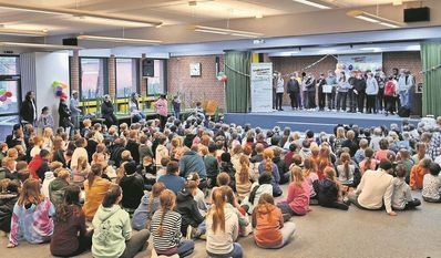 Bei den Präsentationen der Ergebnisse hörten und guckten alle ganz gespannt zu und lernten viel voneinander.