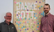 Pastor Jens Stangenberg und David Cramer gehören zur Zellgemeinde Bremen, die das Konventshaus betreibt.