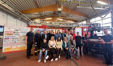 Die großzügigen Spenderinnen und Spender sowie der Förderverein und die Ortsfeuerwehr freuen sich, dass das Fahrzeug übergeben werden konnte.