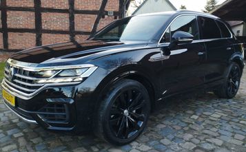 VW Touareg 3.0 TDI R-Line