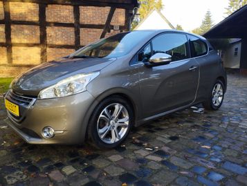 Peugeot 208 Allure, HDI, 