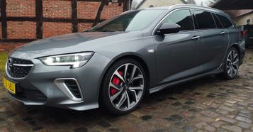 Opel Insignia ST GSI 4x4,