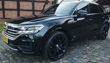 VW Touareg 3.0TDI R-Line,