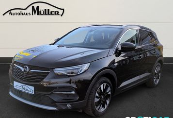 Opel Grandland 1.2 Turbo,